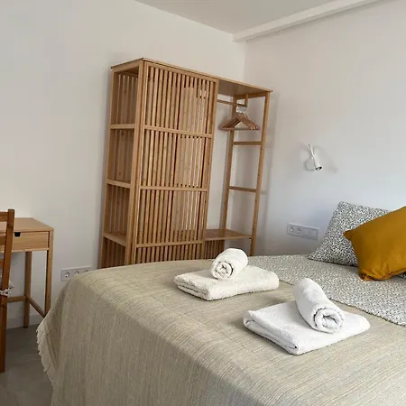Apartamento Atico Nuevo 2 Hab, 15 ' Sagrada Familia 22' Bcn Centro *
